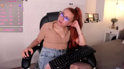 Fernanda online show from 03/08/25, 04:17