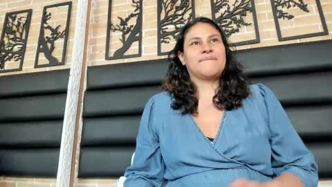 fer_florez online show from 05/25/26, 07:09