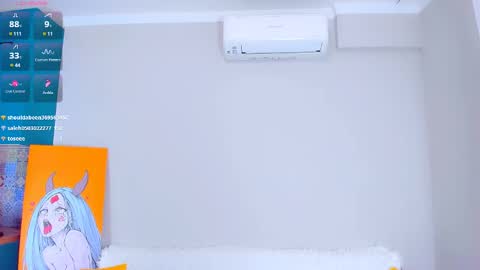 Snapshot of feral__berry__ chatting on 02/19/25, 12:11 Regi online show from 02/19/25, 12:11