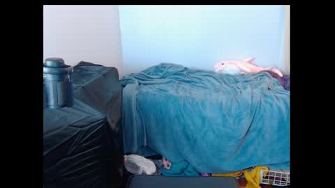 Snapshot of feralasf chatting on 01/02/25, 10:05 FE fee online show from 01/02/25, 10:05