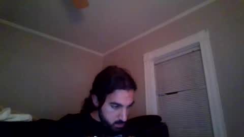 feral online show from 09/25/25, 05:44