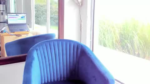 fergiecienta online show from 10/27/25, 11:58