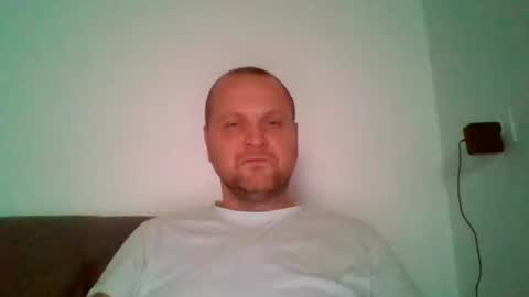 Snapshot of ferkooo111 chatting on 12/13/24, 04:22 Dorotheo online show from 12/13/24, 04:22