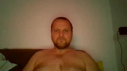 Snapshot of ferkooo111 chatting on 01/05/25, 05:41 Dorotheo online show from 01/05/25, 05:41