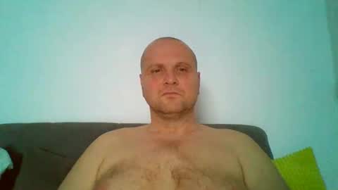 Snapshot of ferkooo111 chatting on 01/08/25, 04:34 Dorotheo online show from 01/08/25, 04:34