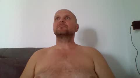 Snapshot of ferkooo111 chatting on 09/12/25, 08:36 Dorotheo online show from 09/12/25, 08:36