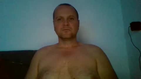 Snapshot of ferkooo111 chatting on 10/06/25, 03:15 Dorotheo online show from 10/06/25, 03:15