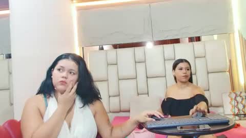 Snapshot of fermartinsz chatting on 07/19/26, 01:48 FerMartinsz online show from 07/19/26, 01:48