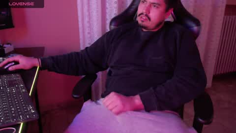 Snapshot of fernan_reds chatting on 02/28/25, 09:23 Fernan online show from 02/28/25, 09:23