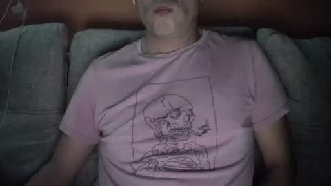 Snapshot of fernand89 chatting on 01/31/25, 06:24 fernand89 online show from 01/31/25, 06:24