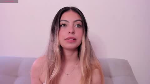 Snapshot of fernanda_aaa chatting on 05/20/26, 03:18 fernanda online show from 05/20/26, 03:18