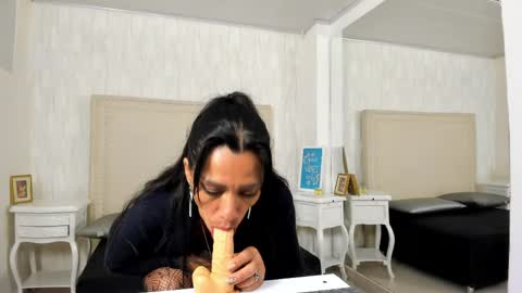 Snapshot of fernandaavila chatting on 05/10/26, 08:30 Fernanda online show from 05/10/26, 08:30