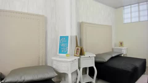 Snapshot of fernandaavila chatting on 05/15/26, 09:11 Fernanda online show from 05/15/26, 09:11