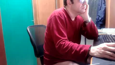 fernandoreutergrant online show from 10/15/25, 11:21