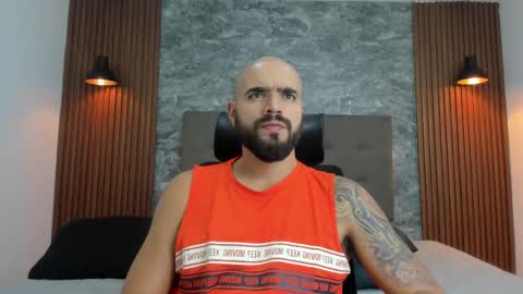 insta ferxx1210 Fercho online show from 10/26/25, 07:53