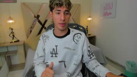 FER PHOENIX online show from 11/15/25, 04:21