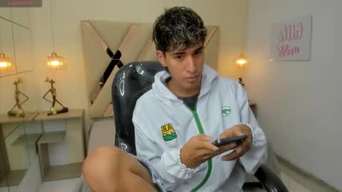 FER PHOENIX online show from 03/10/26, 03:33