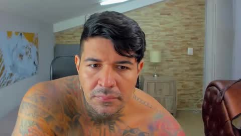 Kamilo online show from 12/28/24, 10:36