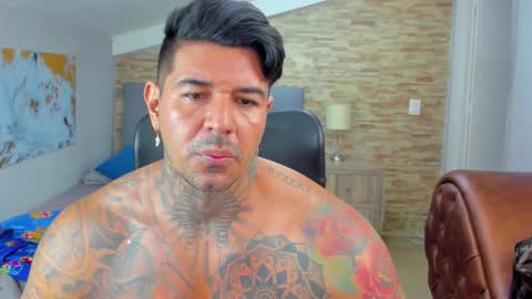 Kamilo online show from 02/04/25, 10:32