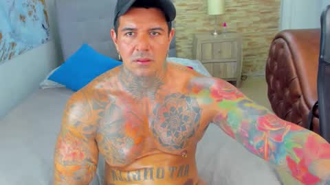 Kamilo online show from 03/03/25, 11:56