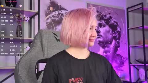 Rey online show from 11/07/25, 04:18