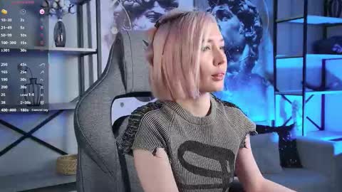 Rey online show from 12/03/25, 05:44