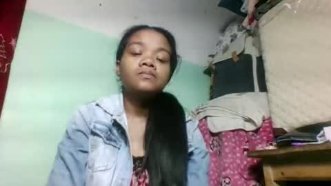 Snapshot of fetranialdy chatting on 10/20/25, 04:35 fetranialdy online show from 10/20/25, 04:35