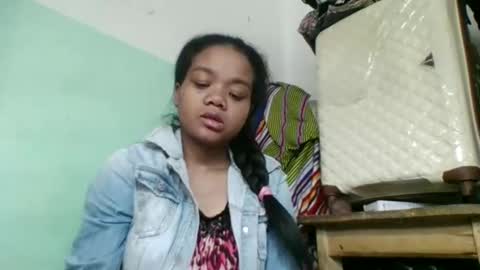 Snapshot of fetranialdy chatting on 11/08/25, 04:34 fetranialdy online show from 11/08/25, 04:34