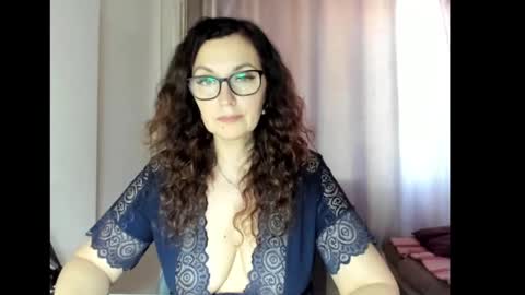 Snapshot of fey_bb chatting on 02/11/25, 06:08 Milana online show from 02/11/25, 06:08