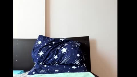 Snapshot of fey_bb chatting on 02/14/25, 06:45 Milana online show from 02/14/25, 06:45