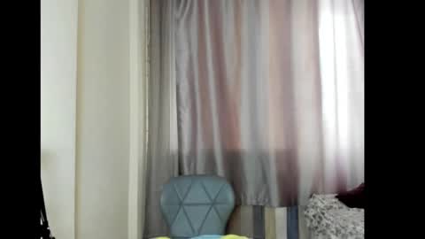 Snapshot of fey_bb chatting on 02/28/25, 02:20 Milana online show from 02/28/25, 02:20