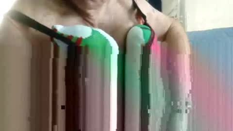 fffreaky101 online show from 02/03/25, 12:36