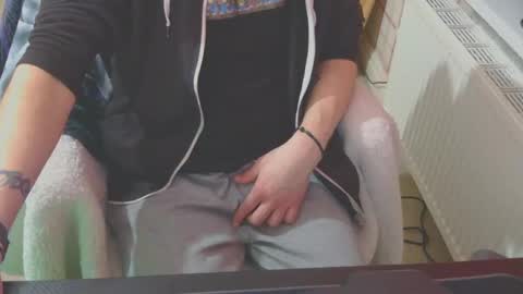 Snapshot of ffys2025 chatting on 02/22/25, 09:04 ffys2025 online show from 02/22/25, 09:04