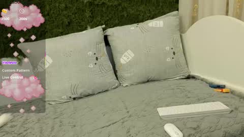 Thomas online show from 10/30/25, 10:43