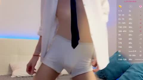 Thomas online show from 04/17/26, 10:29