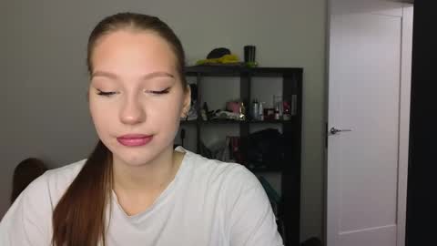 Snapshot of fiamoor chatting on 02/20/25, 05:07 Fia online show from 02/20/25, 05:07