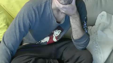 Snapshot of fidelio89 chatting on 10/14/25, 08:53 Fid online show from 10/14/25, 08:53