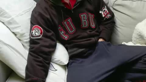 Snapshot of fidelio89 chatting on 11/28/25, 09:45 Fid online show from 11/28/25, 09:45