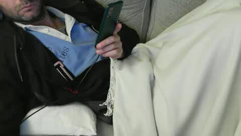 Snapshot of fidelio89 chatting on 12/02/25, 05:08 Fid online show from 12/02/25, 05:08