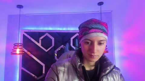   online show from 02/28/25, 11:47