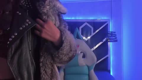   online show from 03/07/25, 11:51