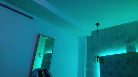   online show from 01/07/26, 11:45