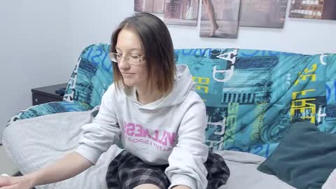 Mary online show from 01/27/25, 11:43