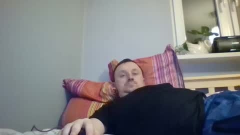 Snapshot of filipek757 chatting on 12/27/24, 05:37 filipek757 online show from 12/27/24, 05:37