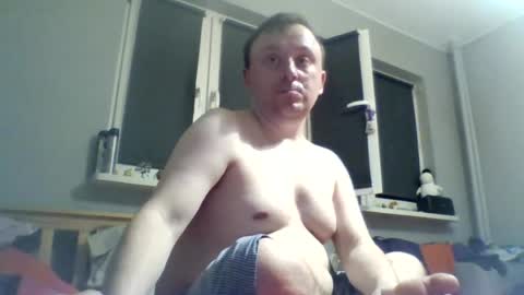 Snapshot of filipek757 chatting on 06/28/26, 09:43 filipek757 online show from 06/28/26, 09:43