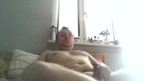 Snapshot of filipek757 chatting on 07/02/26, 07:58 filipek757 online show from 07/02/26, 07:58