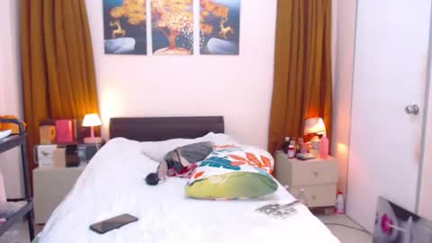 Snapshot of filipina_sweety chatting on 07/15/26, 02:33 stephanie online show from 07/15/26, 02:33