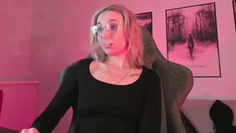 cap and Lana  online show from 03/02/25, 05:33