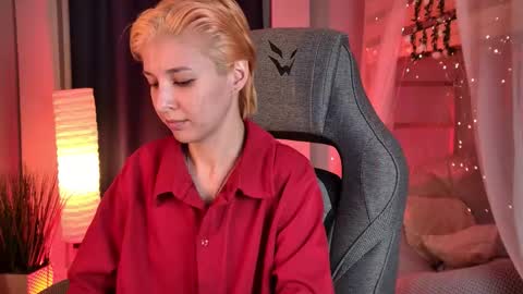 cap and Lana  online show from 03/14/26, 07:41