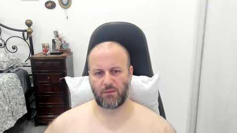 filippo12356 online show from 10/12/25, 07:57